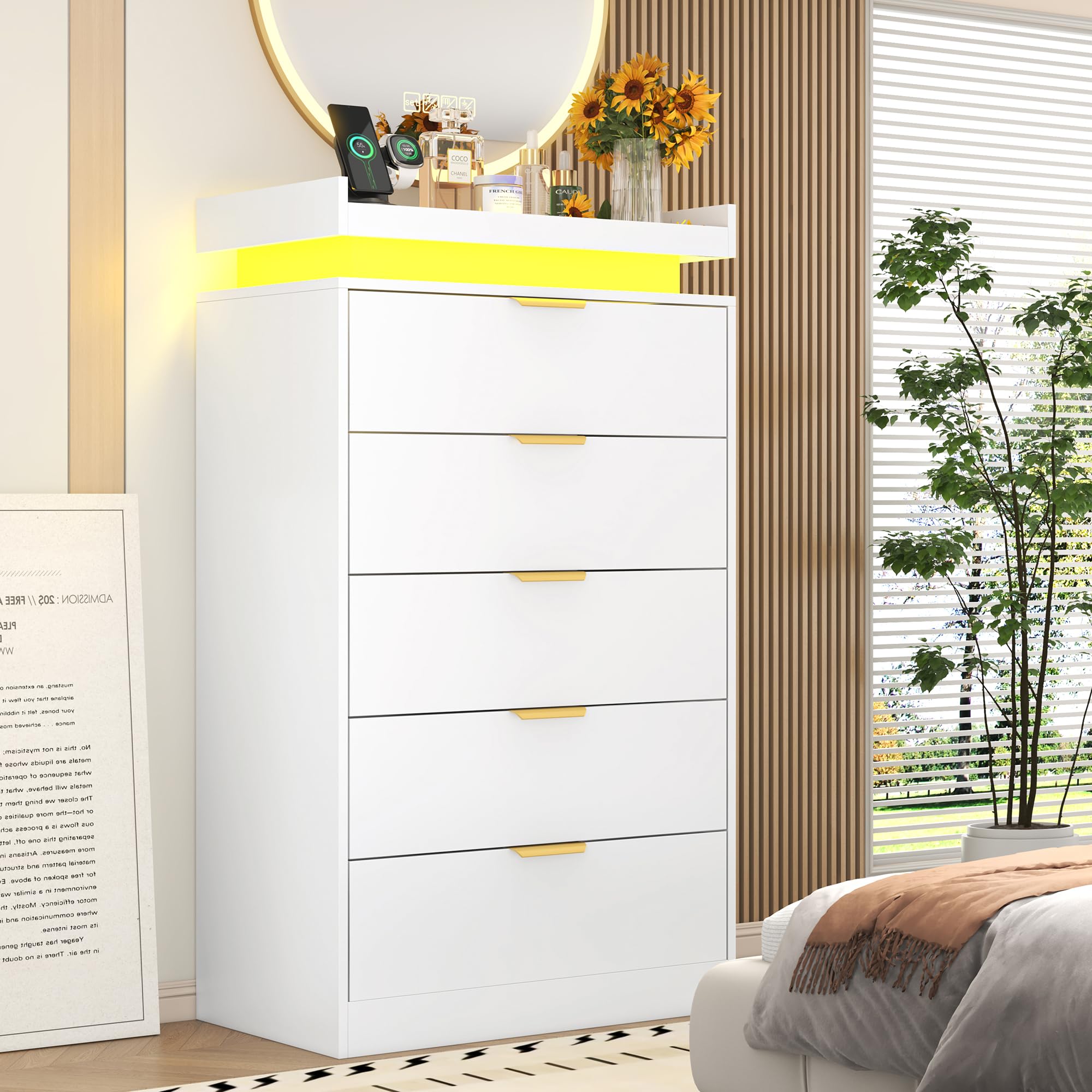 9 Drawer Dresser for Bedroom, Black Dresser with LED Lights and Power Outlet, Large Wooden Dressers Modern Chest of Drawers, Triple Wide Drawer Organizer Cabinet for Bedroom, Entryway, Hallway