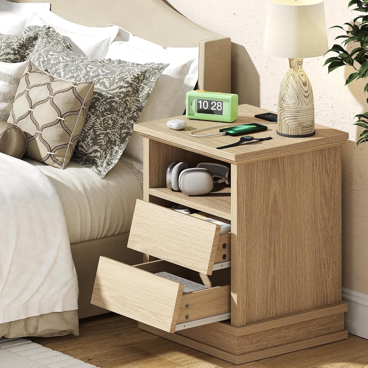 knoworld 18" Wide Nightstand with Charger Station ＆ 2 Drawers, Oak | Modern Night Stand with USB Ports and Outlets, End Table with Open Shelf, Storage Bedsides Table for Bedroom, Living Room